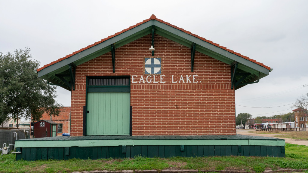 Eagle Lake Depot